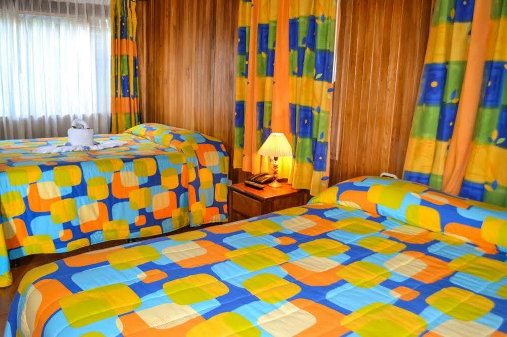 Hotel Heliconia - Monteverde Buitenkant foto